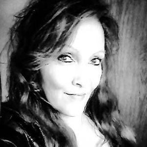 Meet your Posher, Vera